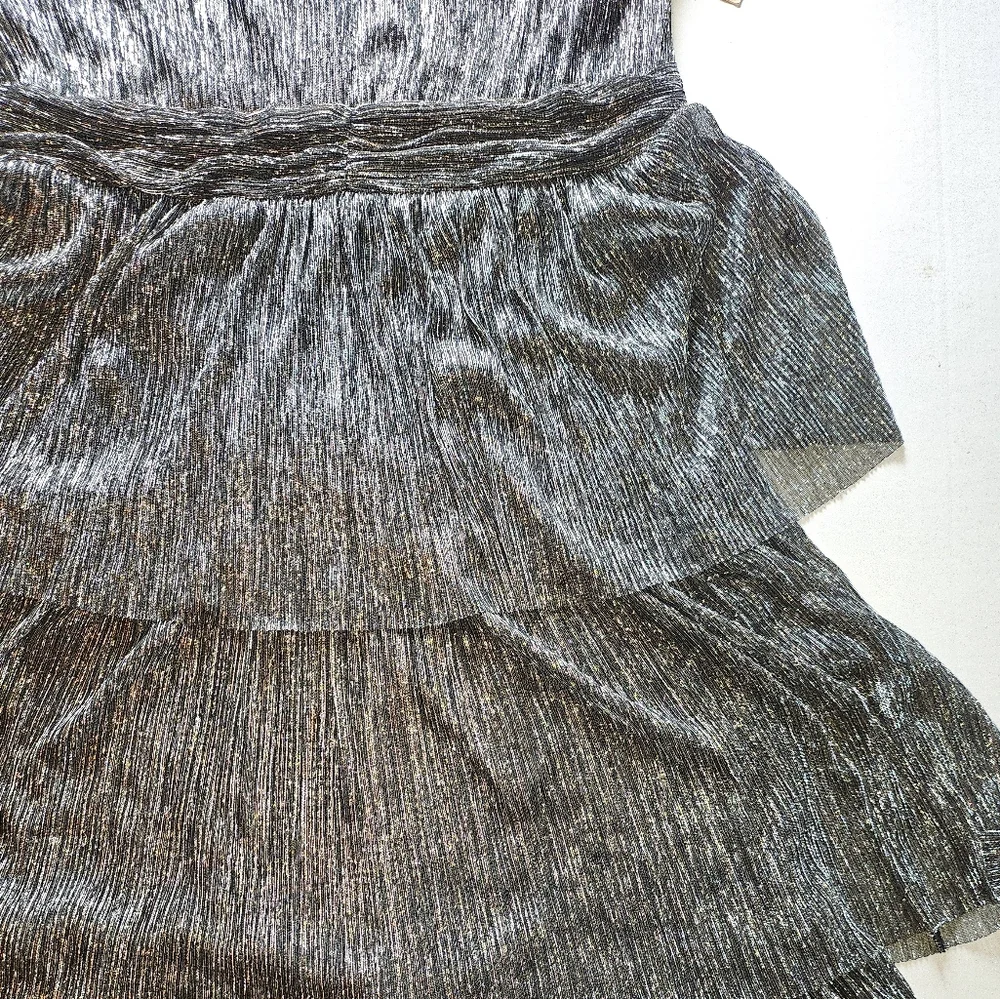NWT Halogen Metallic Silver And Black Midi Dress